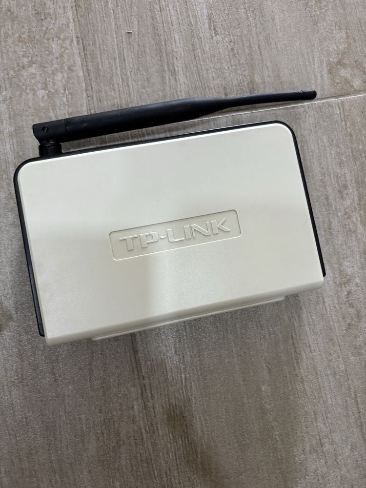 Роутер Asus DSL-X11 та маршрутизатор TP-LINK® TL-WR340G+