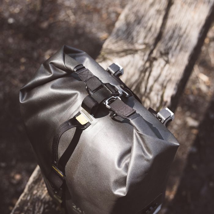 BOLSA DE VIAGEM ESTANQUE BICICLETA IPX6 24L ADVT 900