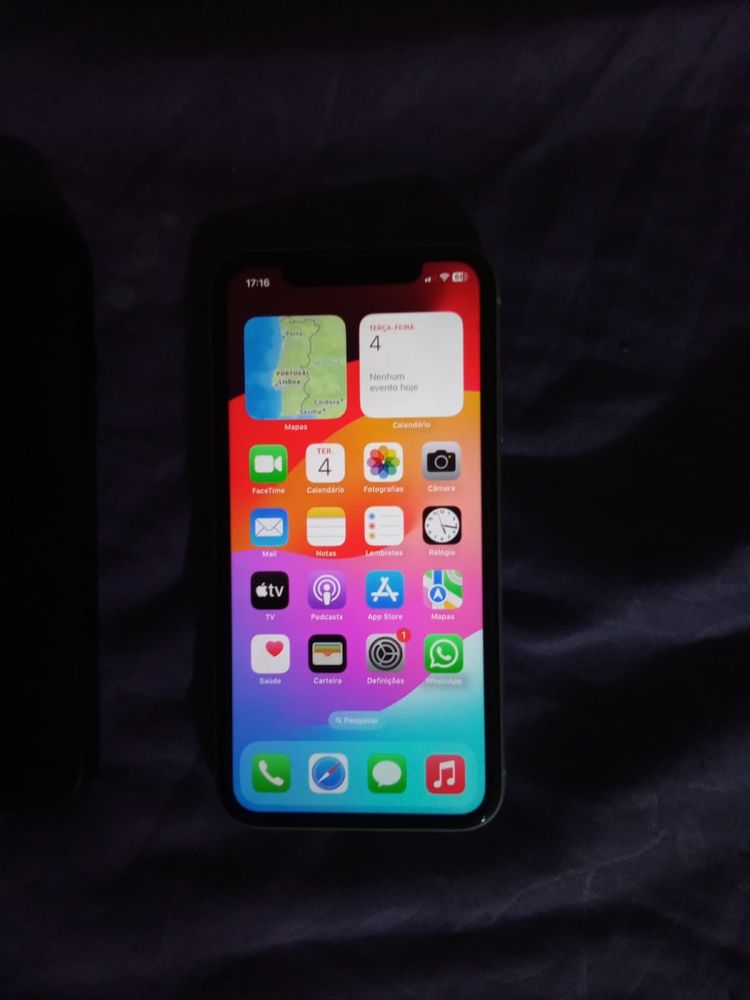 Iphone xr novo com caixa