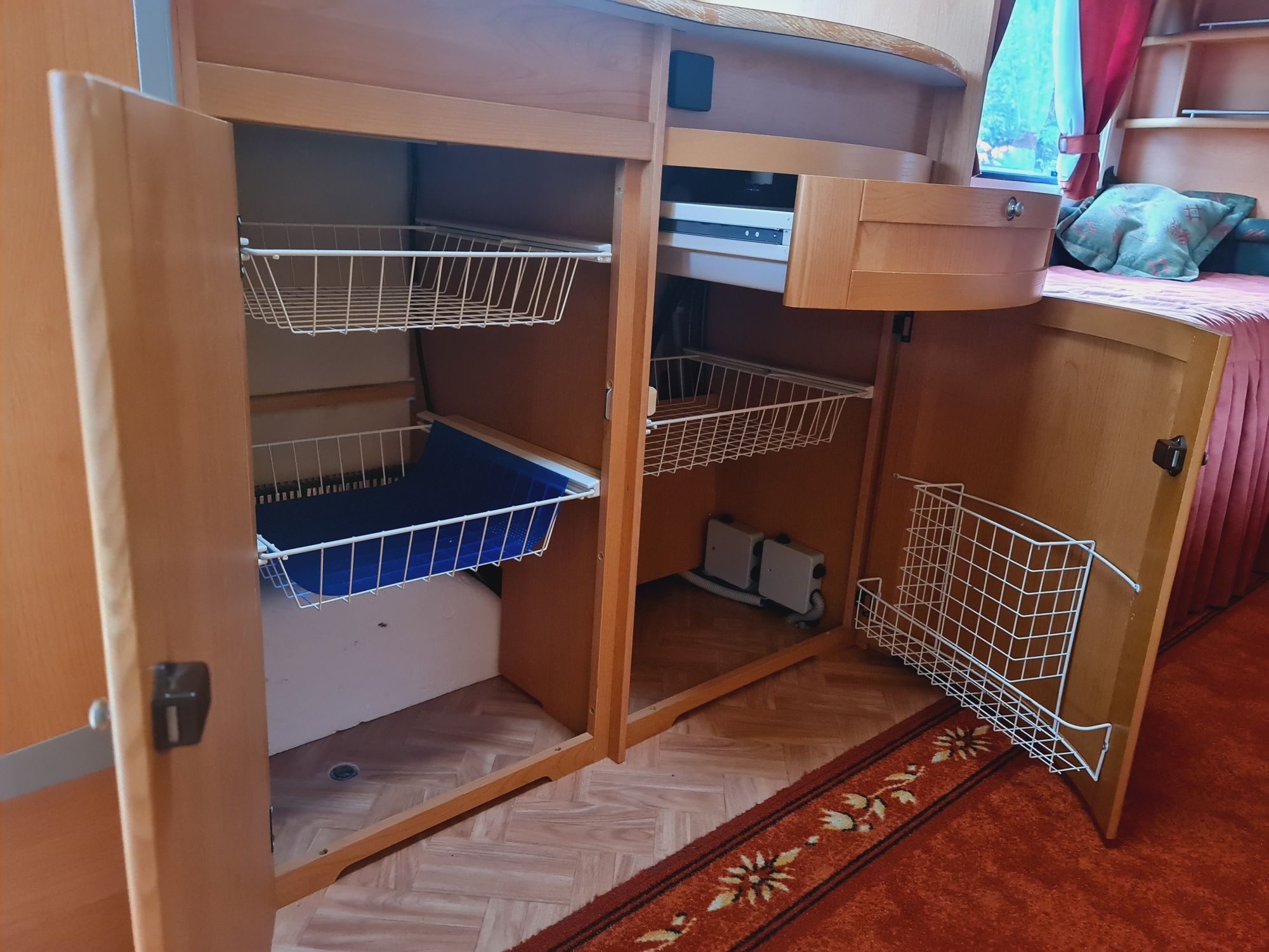Przyczepa kempingowa Adria Unica B562. 2002r