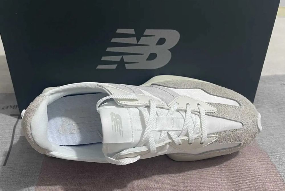 Кросівки New Balance 327