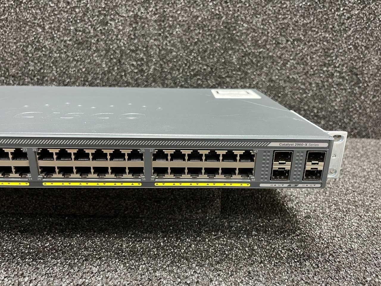 Комутатори Cisco WS-C2960X-24TS-L / WS-C2960X-48TS-L