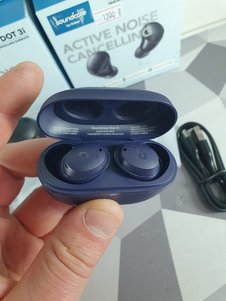 Навушники Soundcore DOT 3i