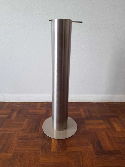 Cinzeiro vintage, em aço inox