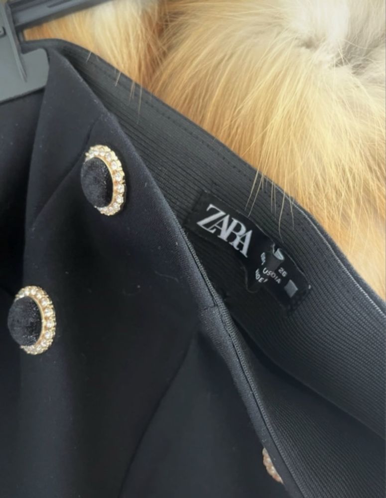Zara  eleganckie leginsy spodnie wysoki stan S guziki