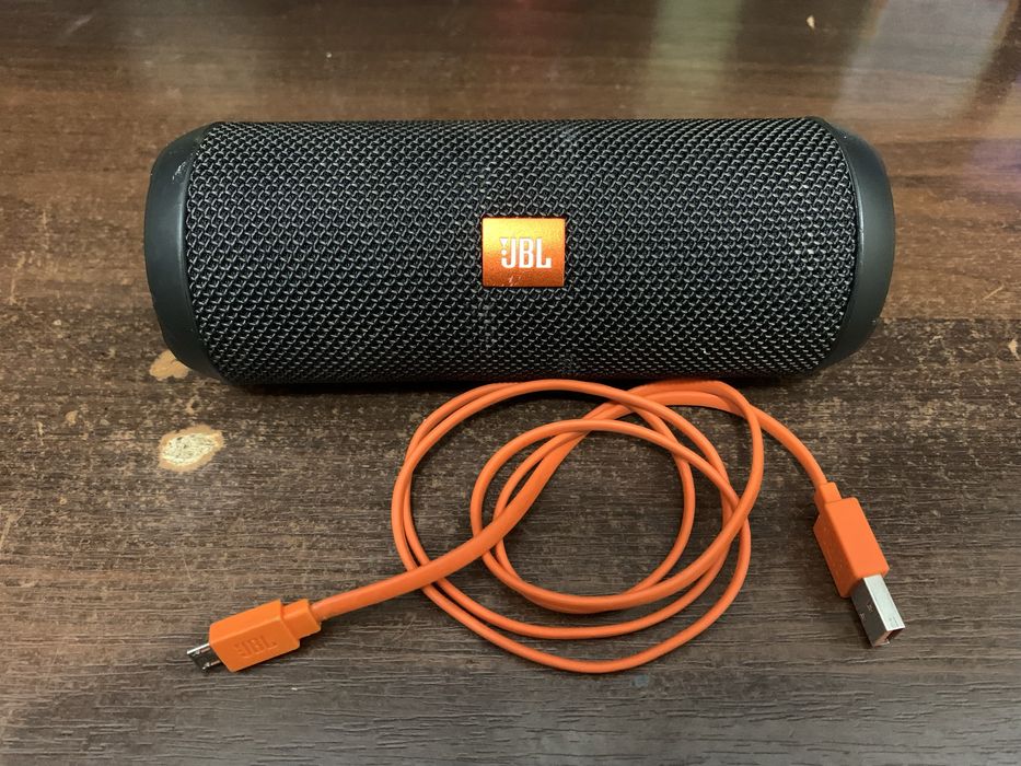 Колонка jbl flip 3