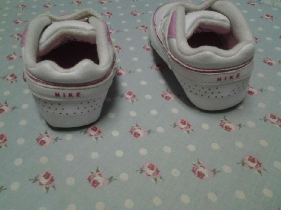 Ténis da NIKE NOVOS