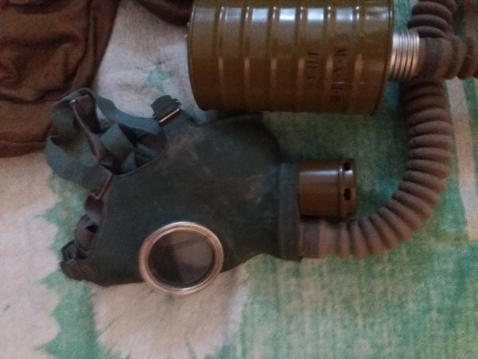 Продам противогазы