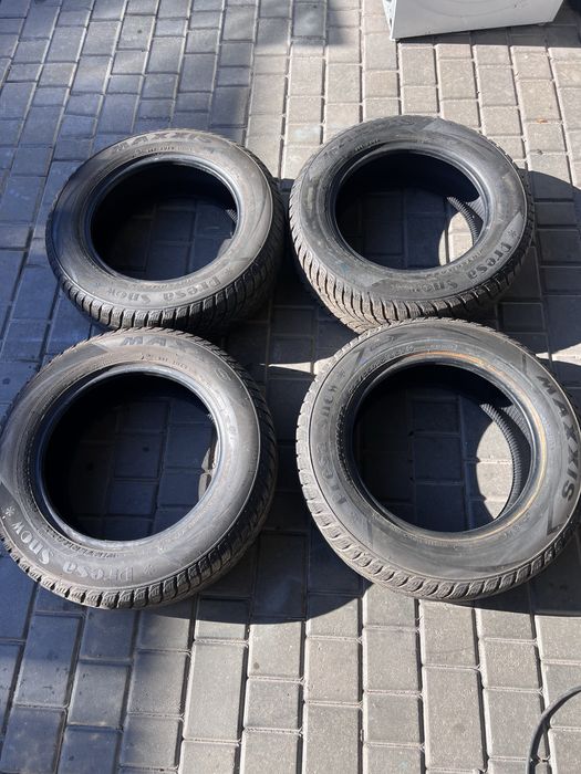 Резина зимова Maxxis 195/65 R15
