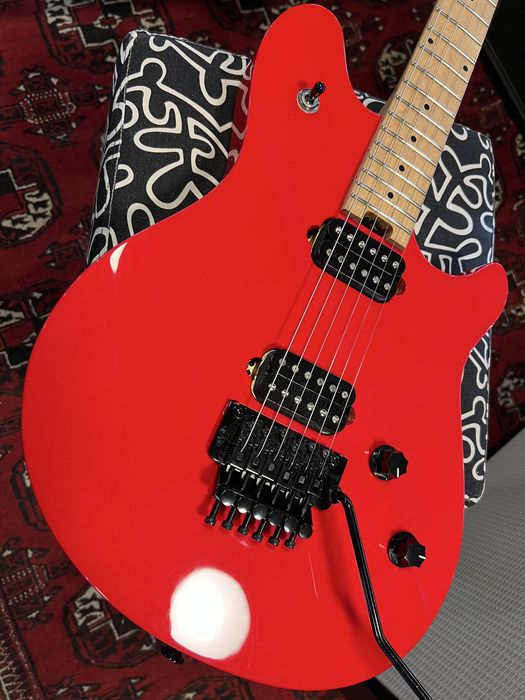 EVH Wolfgang Standard - Ferrari Red