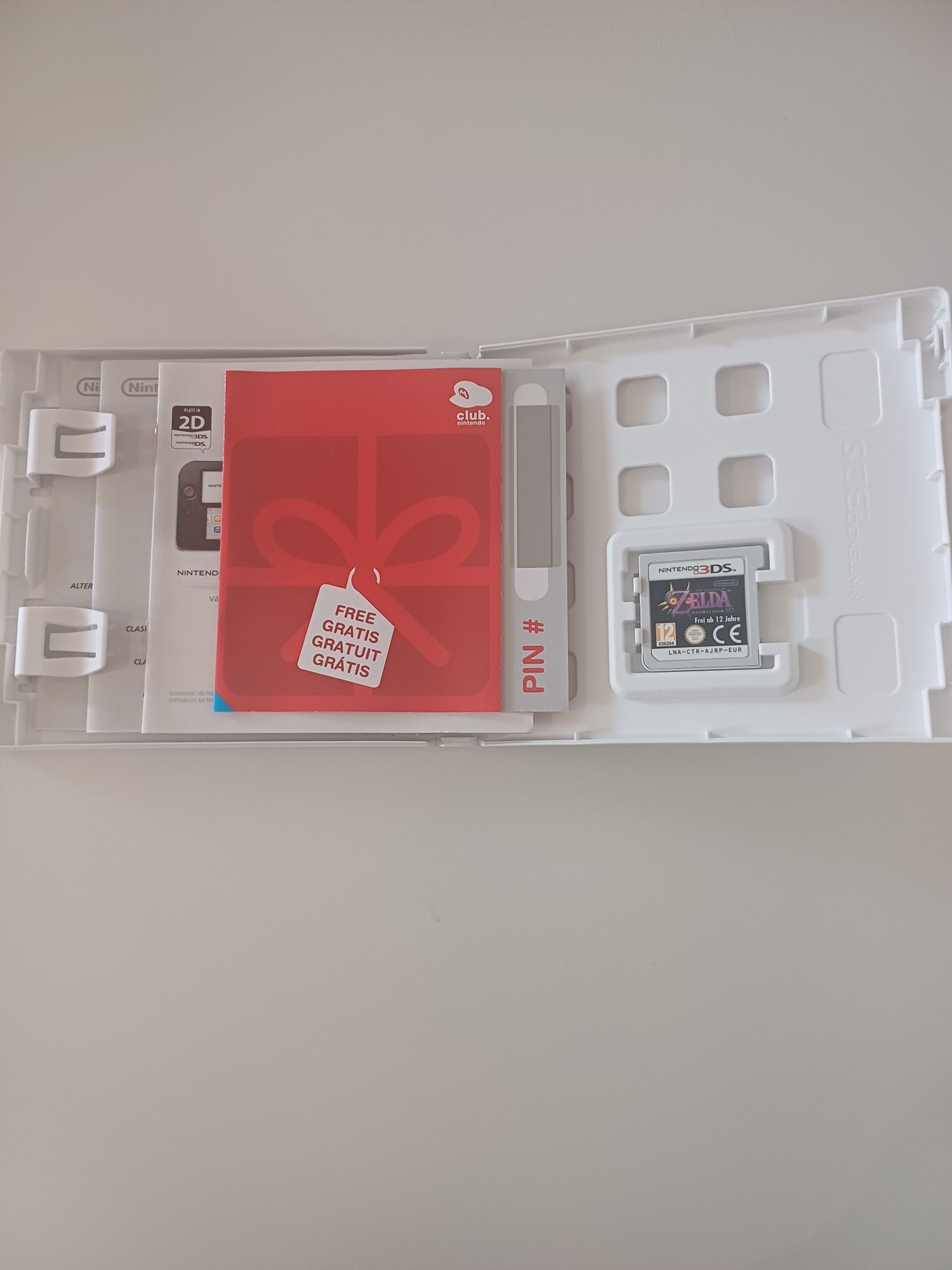 The Legend of Zelda Majora's Mask Collector's Edition Nintendo 3DS