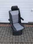 Fotel obrotowy multivan t5 lift t6 siedzenie kanapa startline