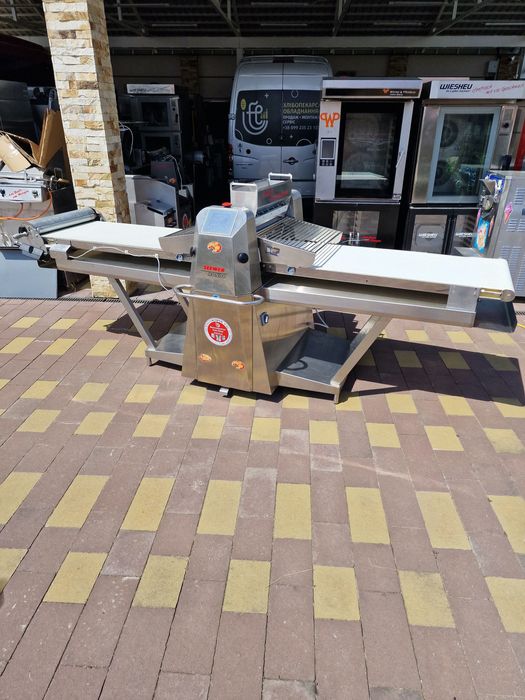 Тестораскатка тестораскаточная тістораскатка автомат Seewer RONDO