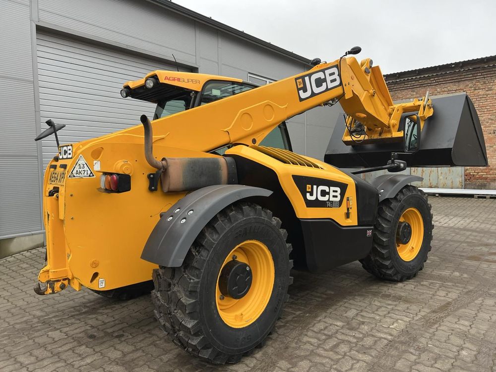 JCB 541-70 Agri Super 2015