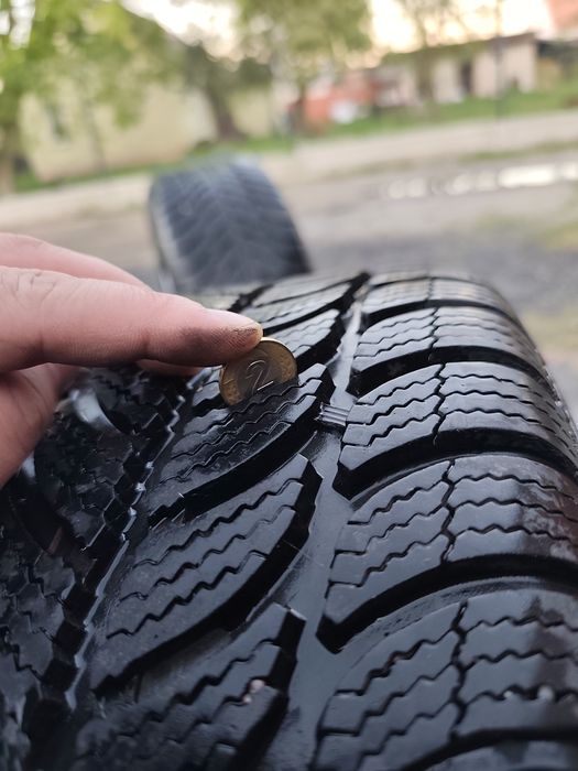 Alufelgi 16" Audi 5x112 z oponami zimowymi Dębica frigo 2 2021r .