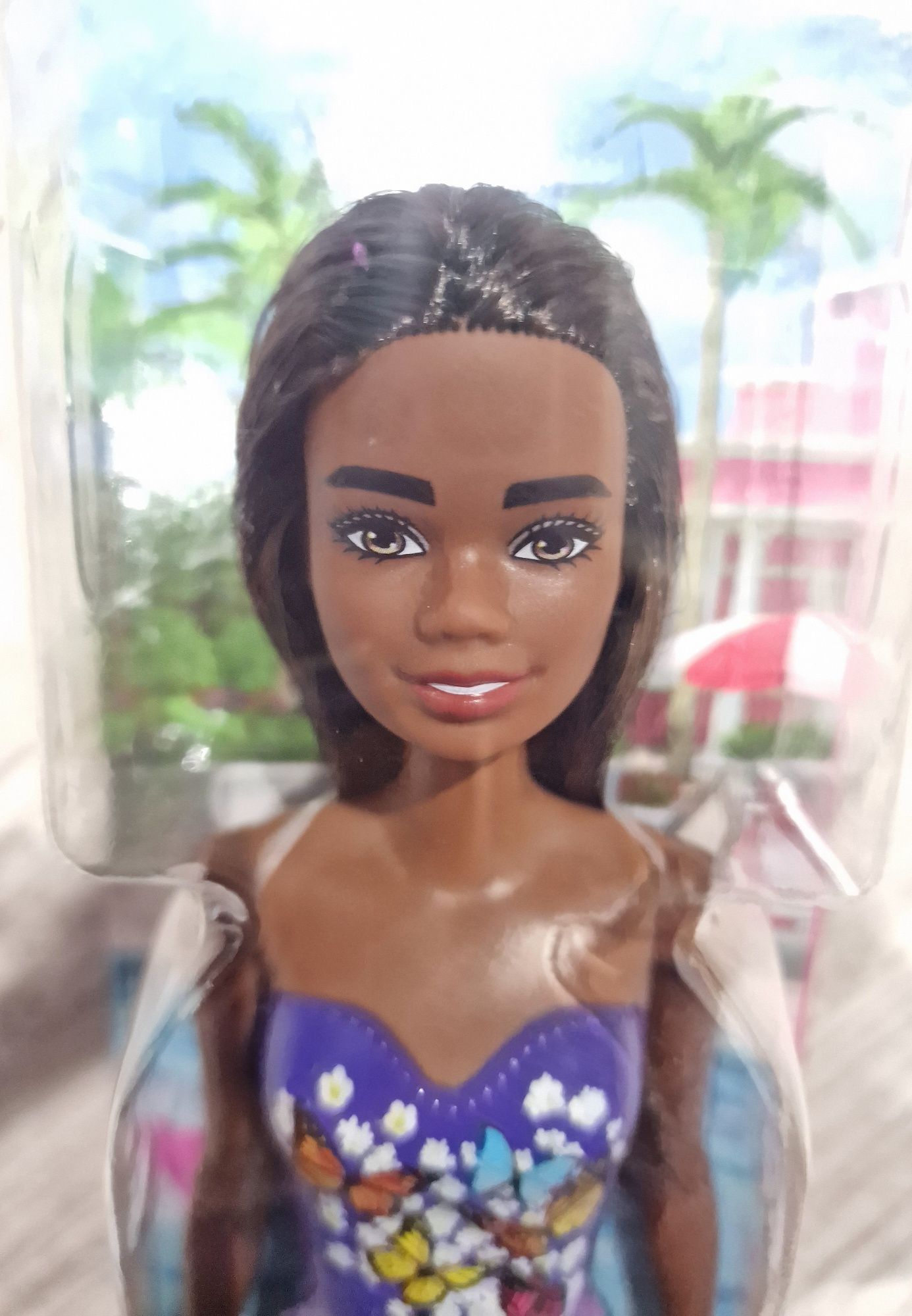 Lalka plażowa Mattel HDC51 Barbie w stroju kąpielowym