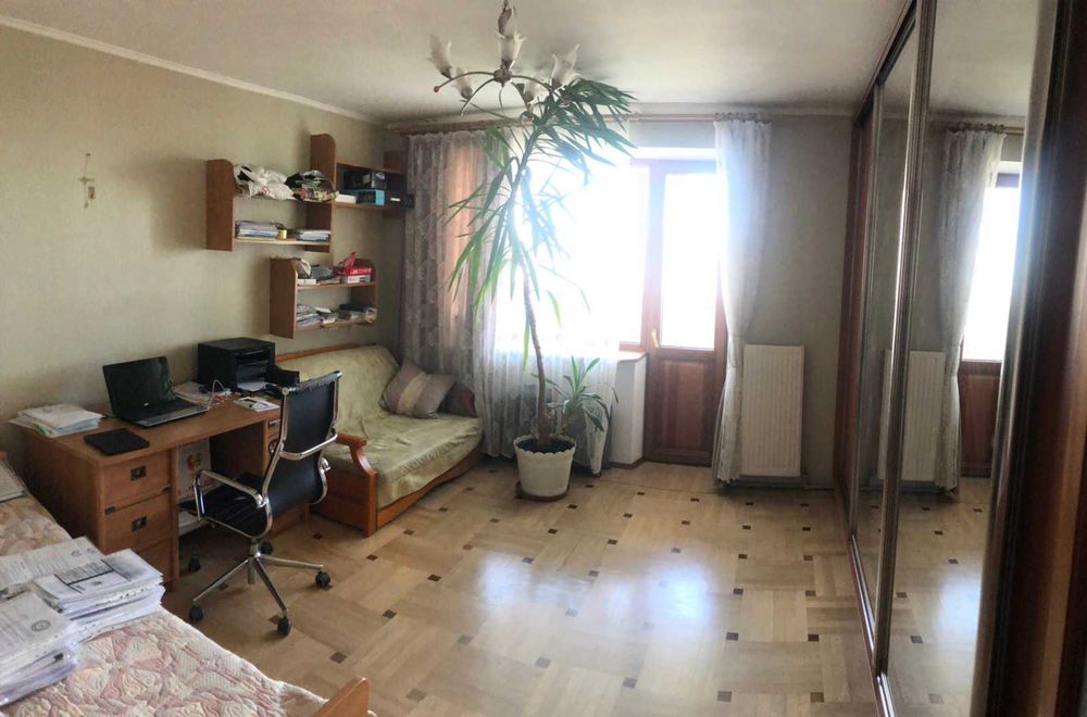 ПРОСТОРНАЯ квартира в СВЕЖЕМ КИРПИЧНОМ доме на Черемушках Ф-1