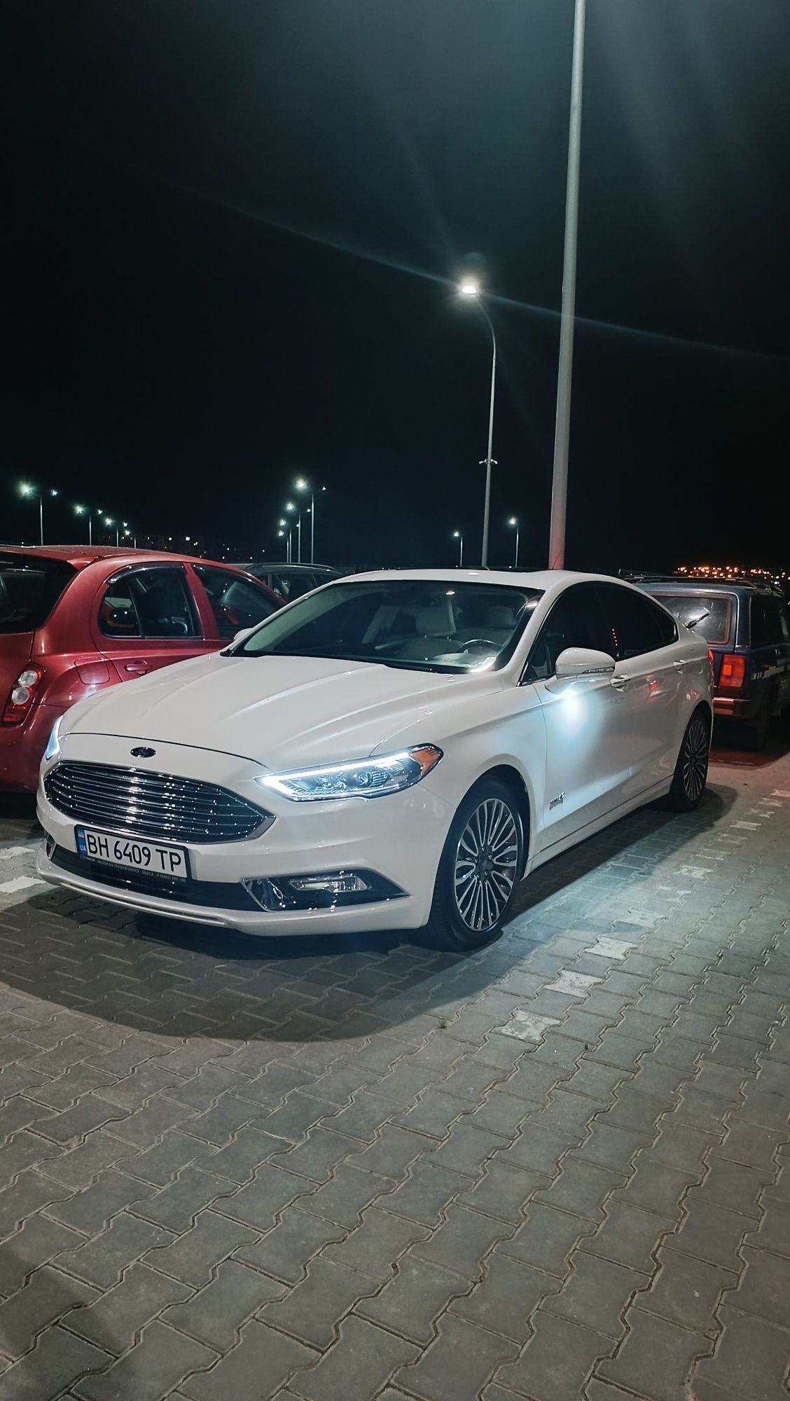 2017 Ford Fusion TITANIUM HYBRID 2.0