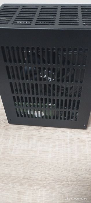 Ultrakompaktowy Game Monster: i5-12400+16Gb DDR4+RTX 3060–Czarny/Biały