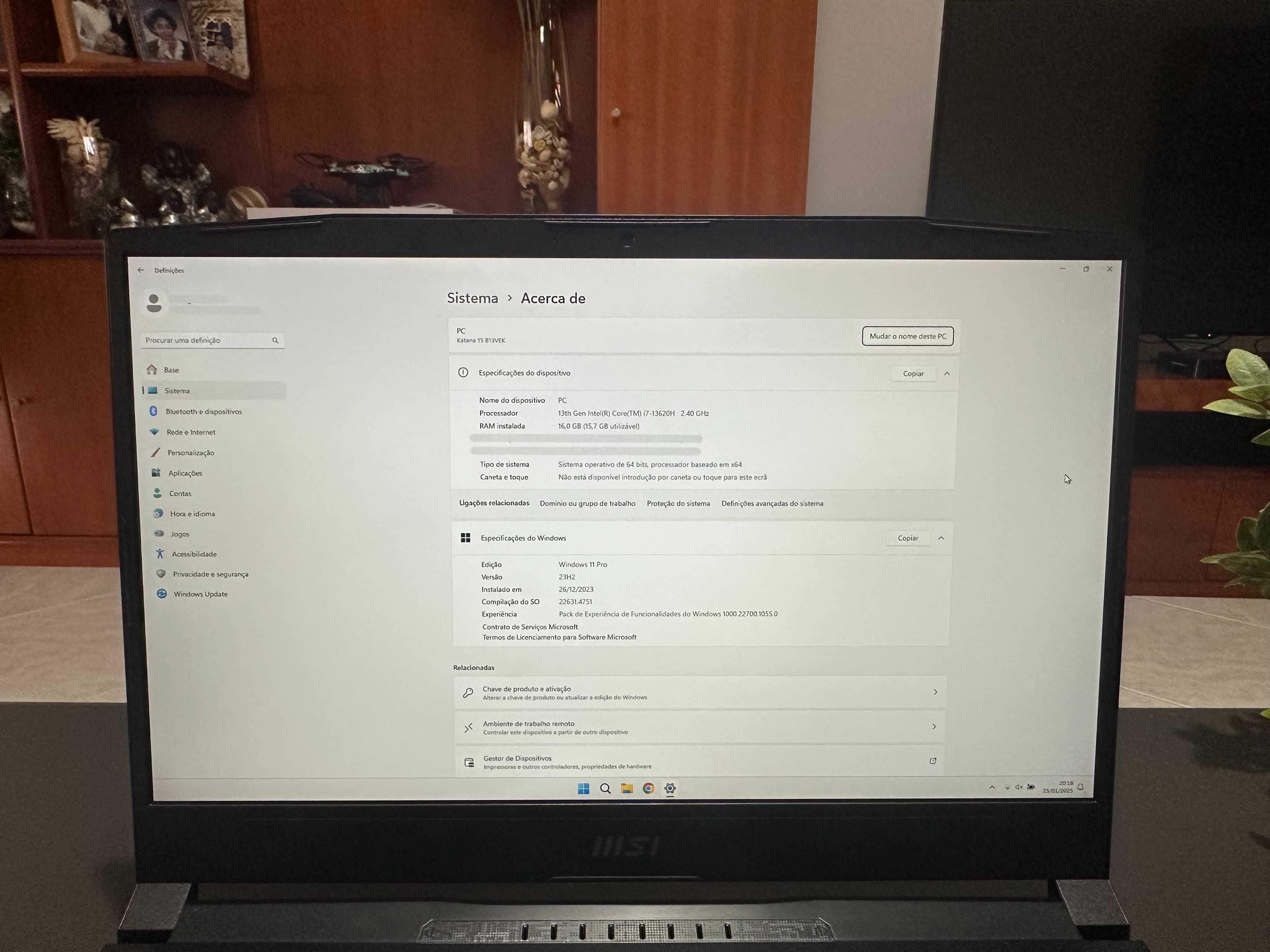 Computador Portátil MSI KATANA 15, RTX 4050, 16GB RAM, 1TB