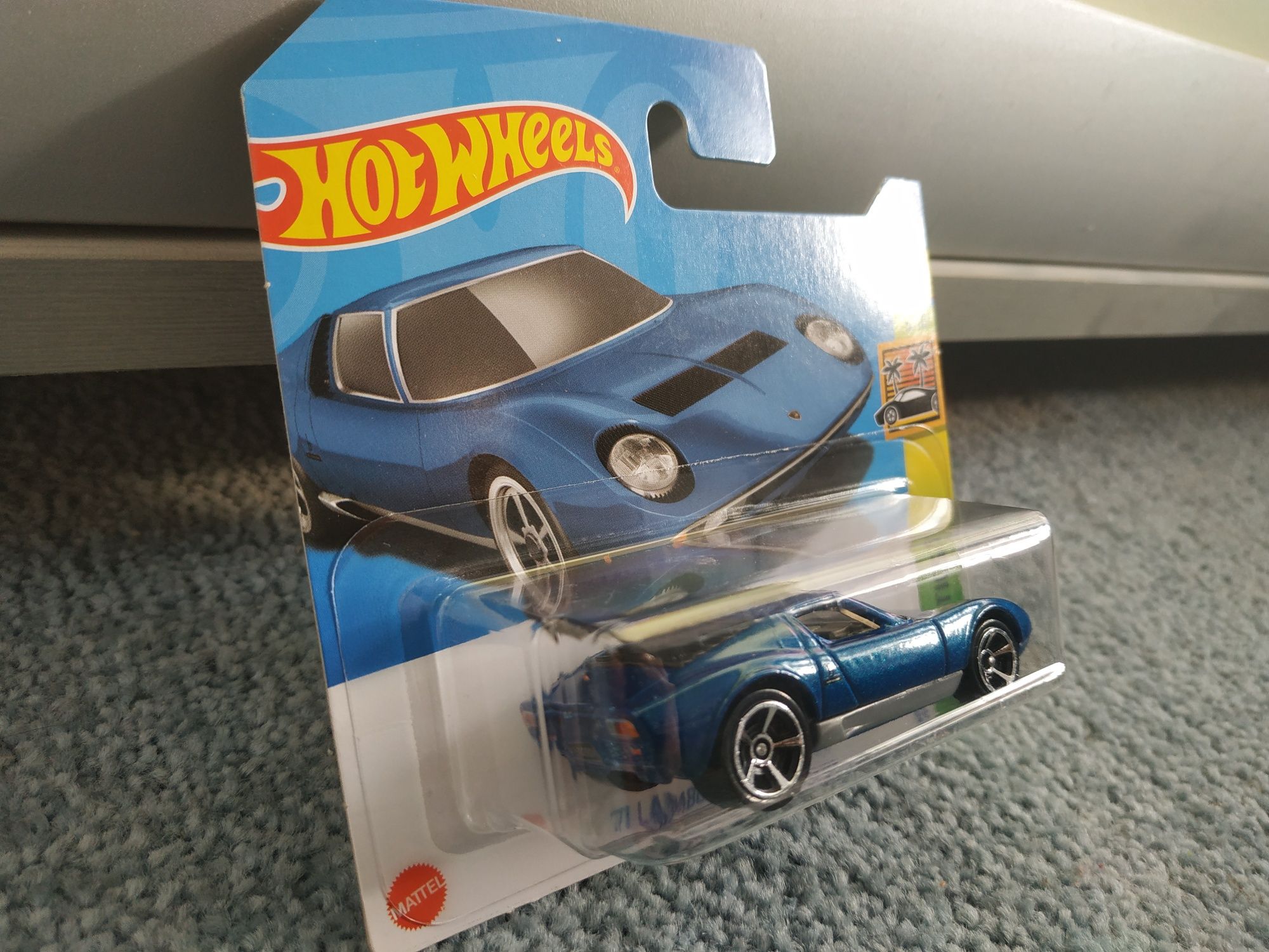 Hot Wheels '71 Lamborghini Miura SV