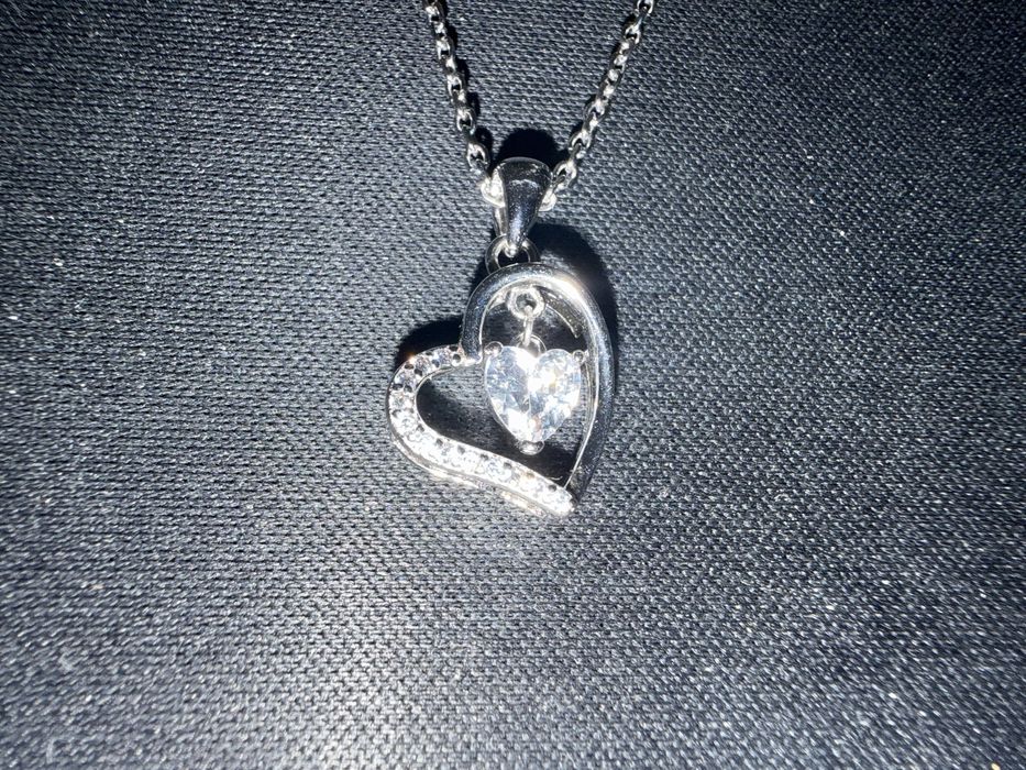 Срібний підвіс серце
