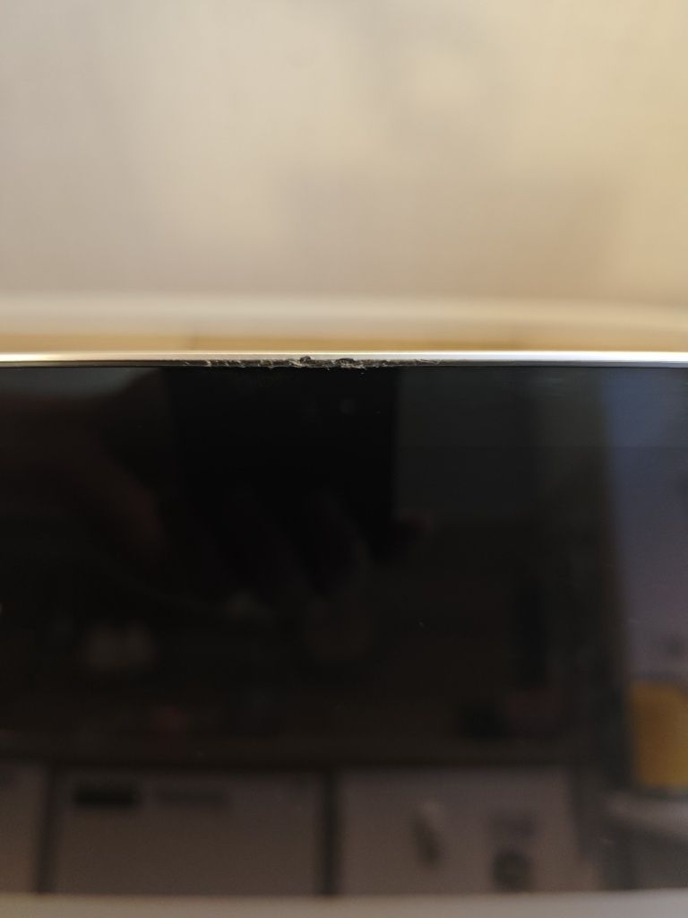 MacBook Pro A1707 (i7/16/256) 234 цикла+ зарядка, шнур.