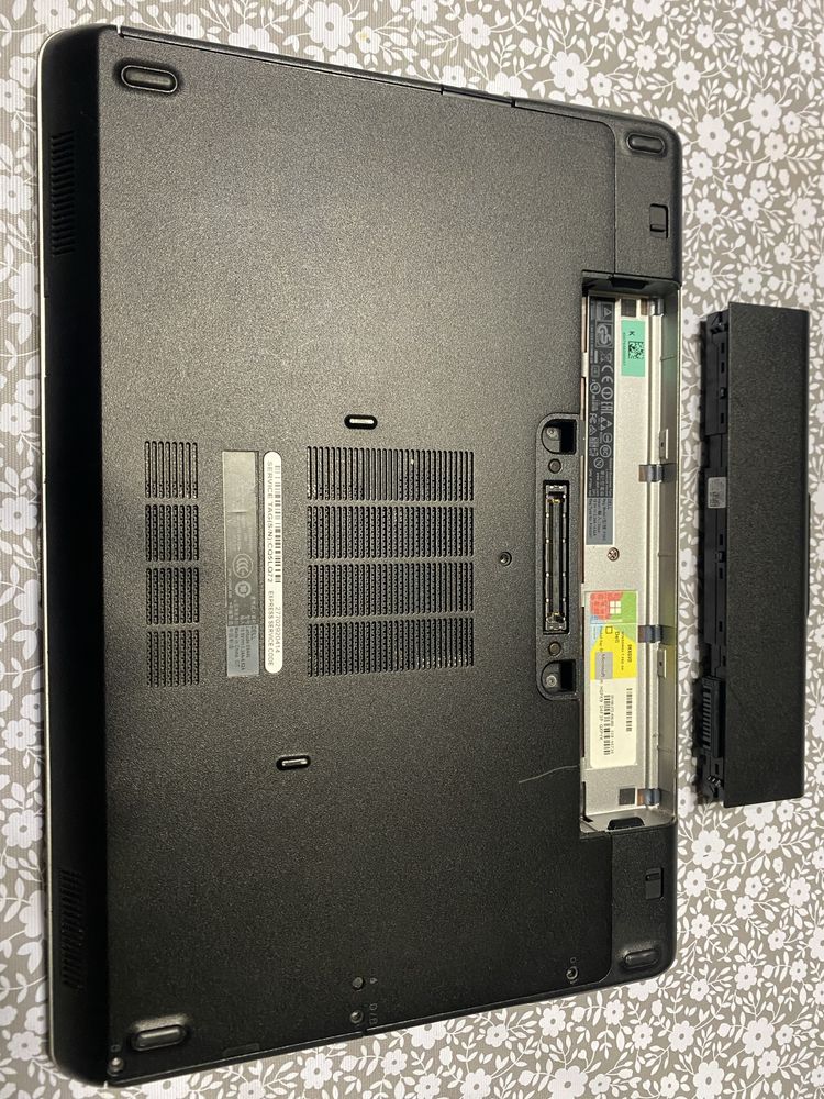 Продам ноутбук Dell