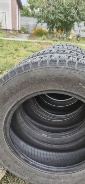 Зимові шини Nokian 15