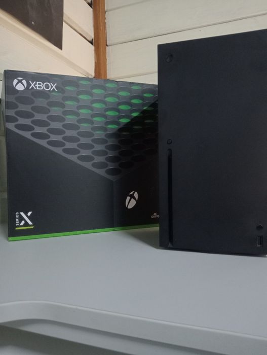 Xbox series X com caixa