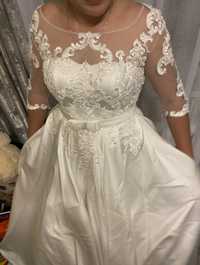 Продам свадебное платья 48 размер