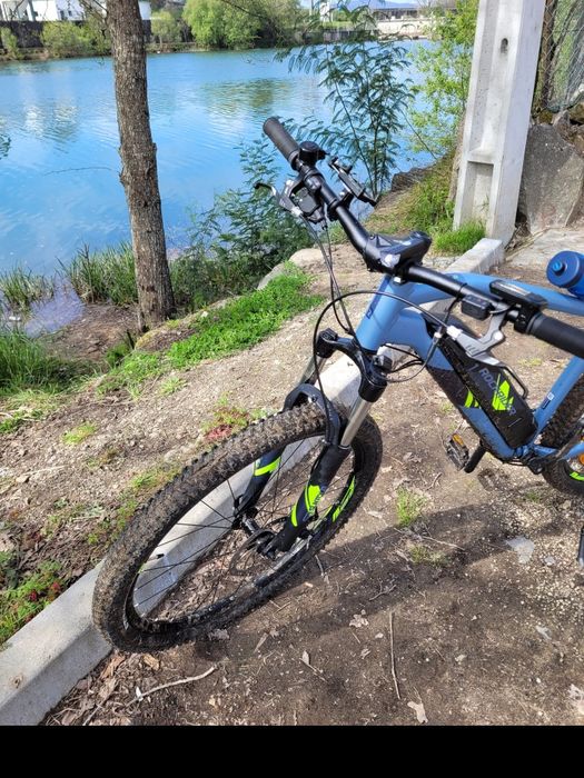 E-bike Rockrider E-ST100