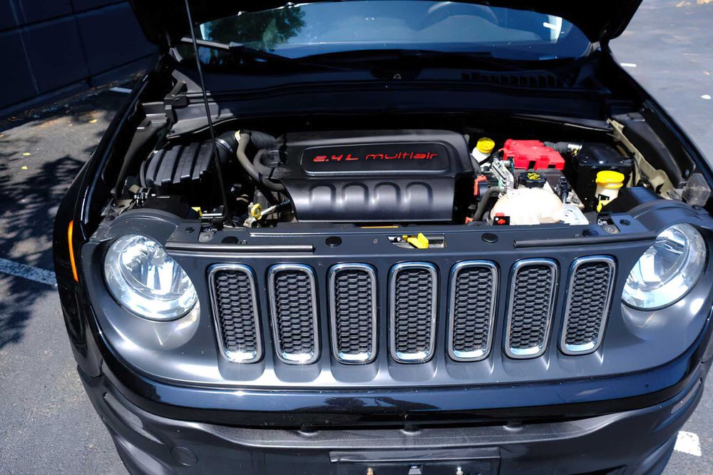 Jeep Renegade Latitude      2018