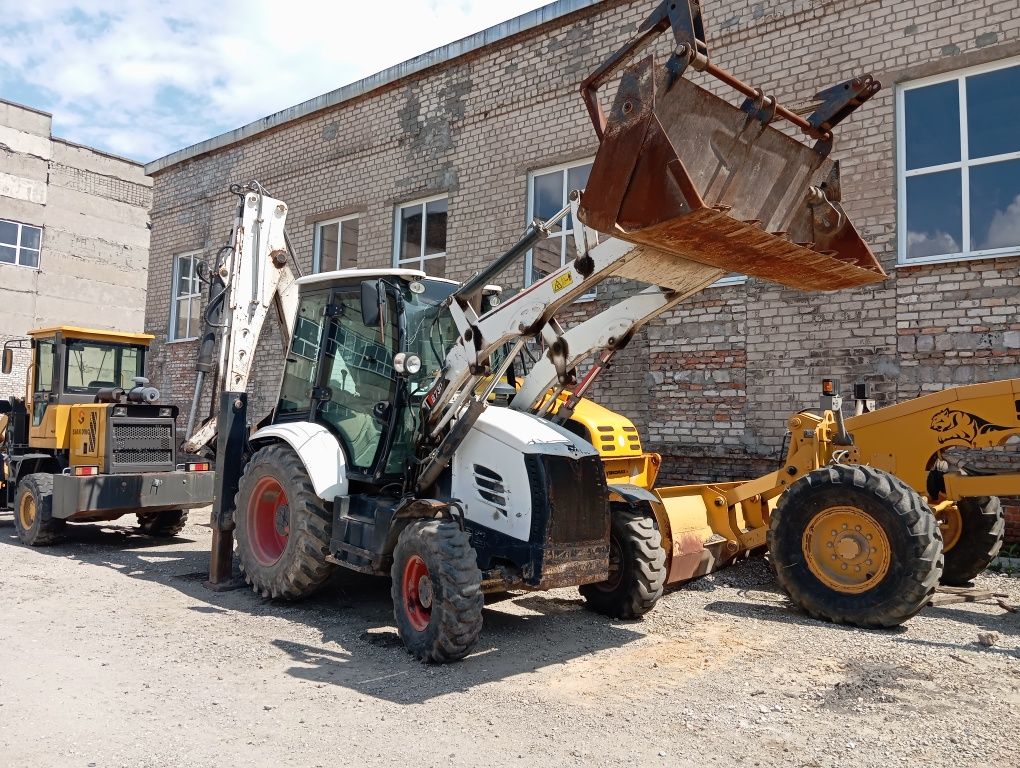 Екскаватор-навантажувач Bobcat B730 готов до роботи 2018 рік