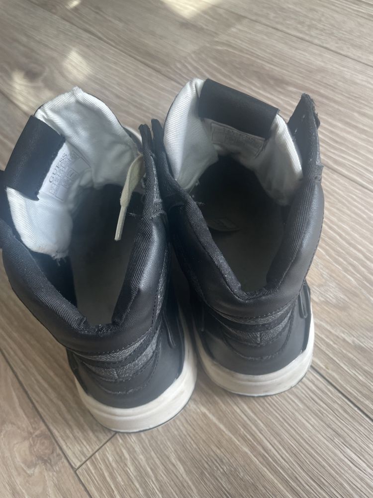 Guess sneakersy buty 40
