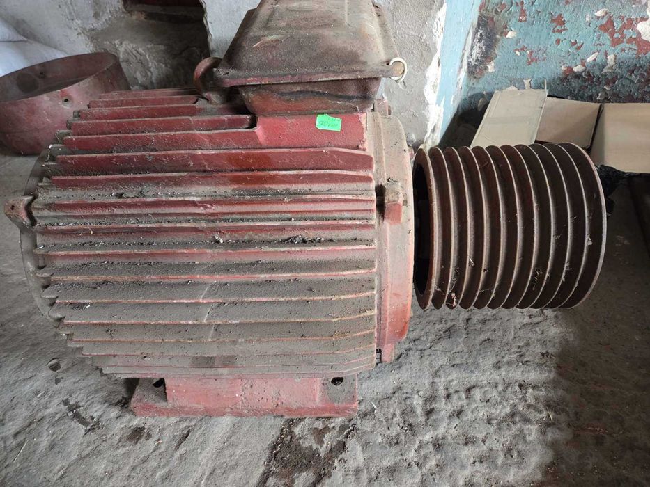 Продажа електродвигунів.