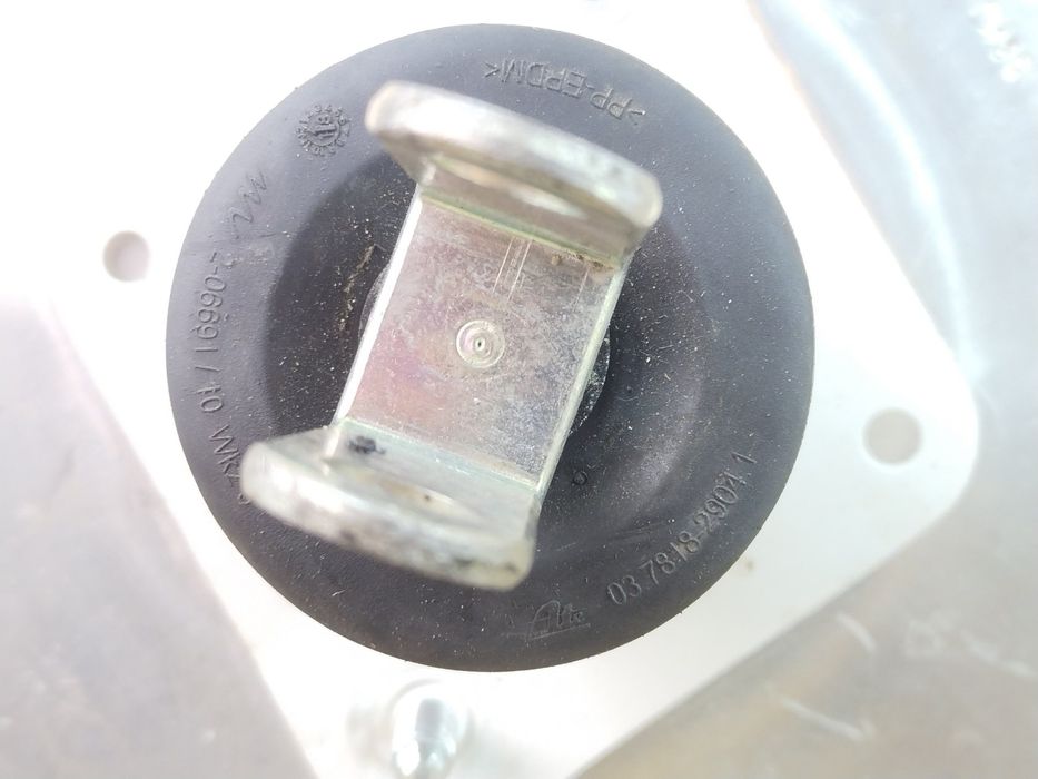 Land Rover Range Rover Velar L560 2017- вакуумный усилитель тормозов