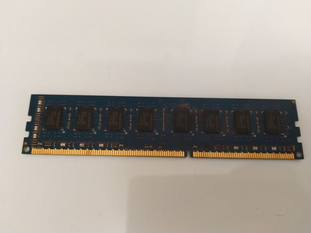 Комплект Hynix 8 Гб (2x4gb) ddr3 1600mhz