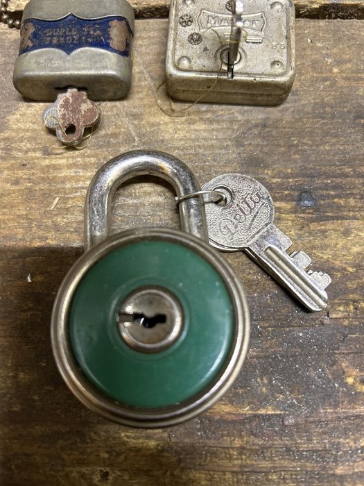 Stare kłódki Milwaukee Delta Western Rust Duplo