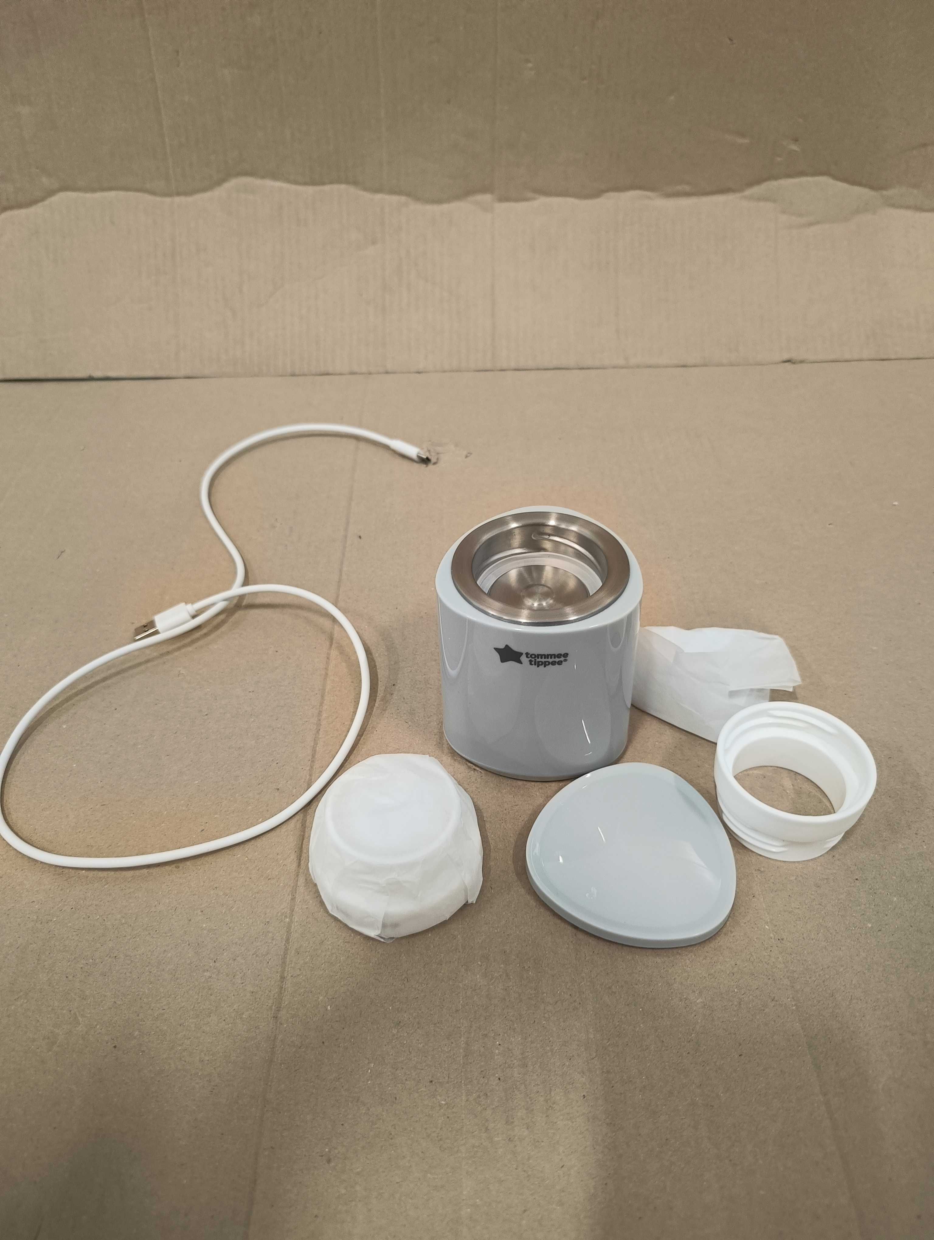Tommee Tippee LetsGo przenośny podgrzewacz do butelek w podróży