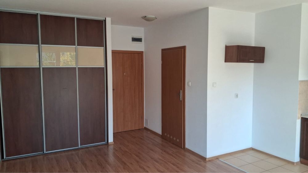 2 pokoje, balkon, parking, pownica od zaraz