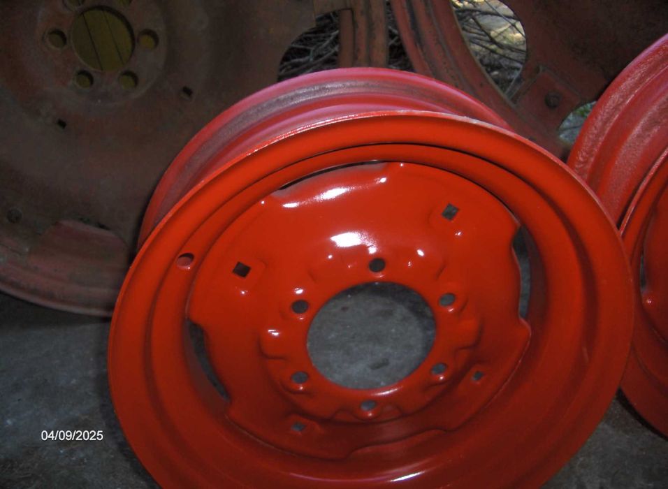 Felgi opony rolnicze 12.4 r 36 volvo