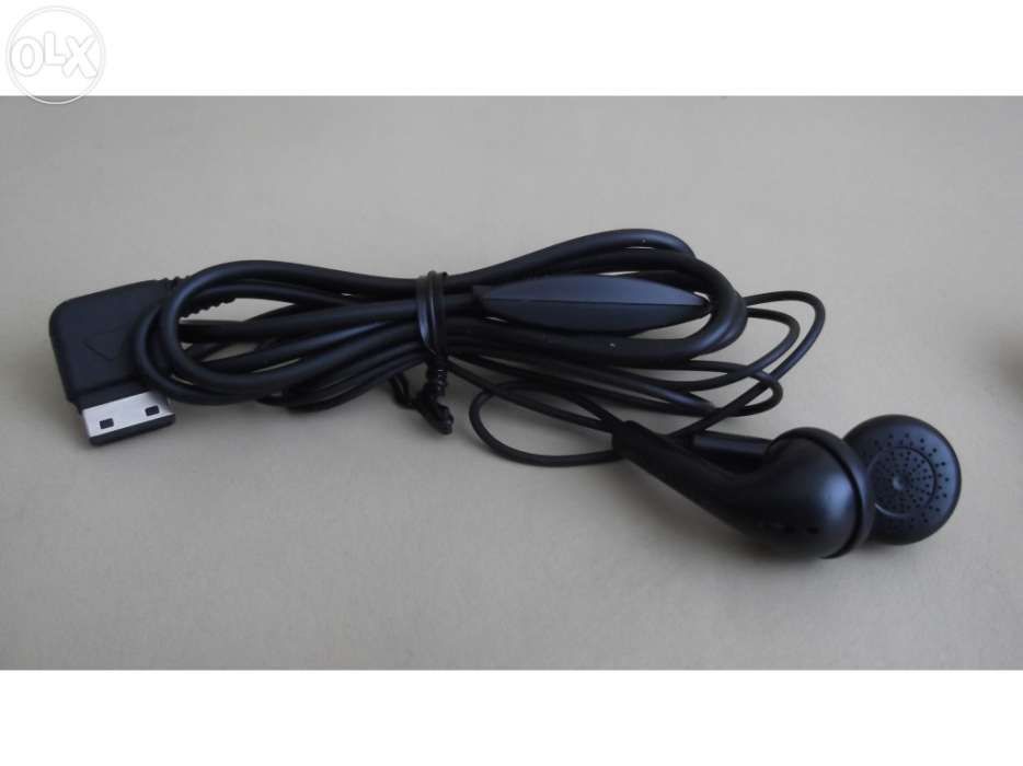 Auriculares novos