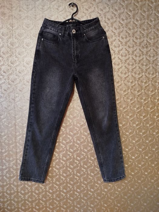 Женские джинсы mom fit