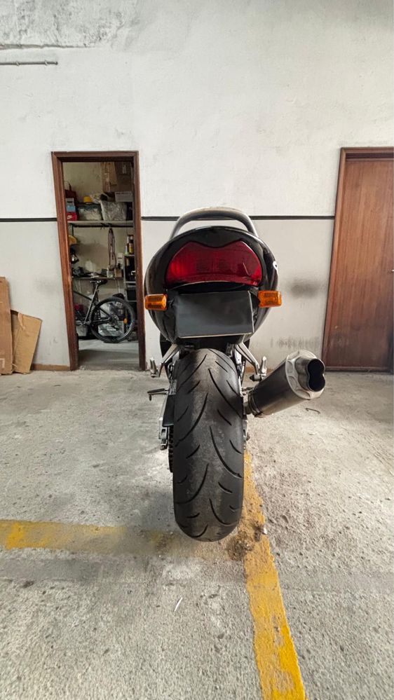 CBR 600F 2001 - Irrepreensivel