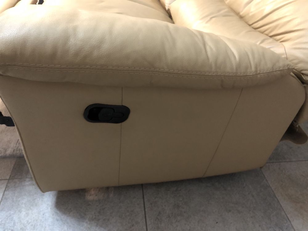 Sofa reclinavel/pousa pés como novo beije