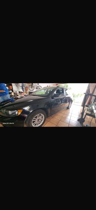 Volvo v50 vendo ou troco por comercial