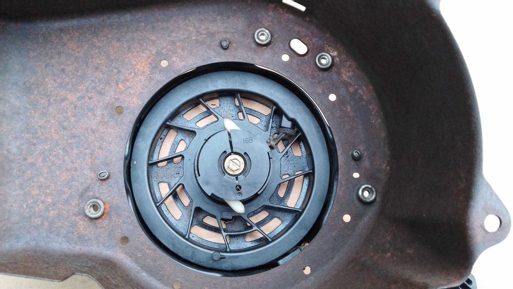 Rozrusznik szarpak kosiarka Briggs&Stratton Quantum Series 625 650,675