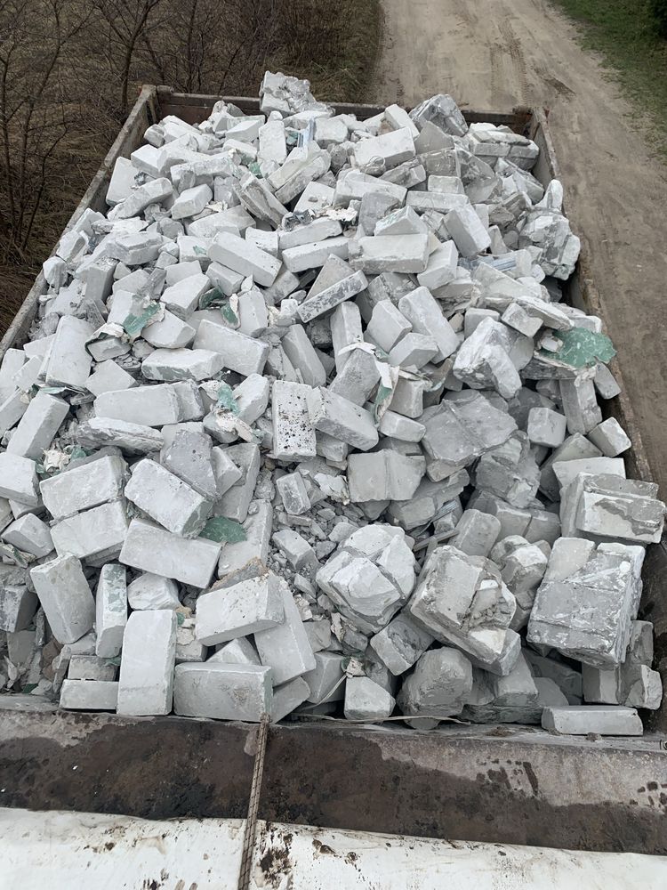 Підсипка дроб, бетон, грунт, бій, буд. сміття скриш, вапняк