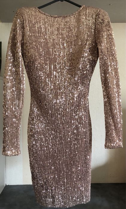 Платье нарядное